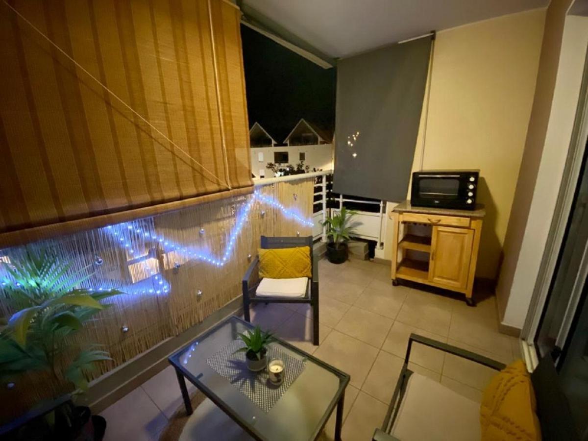 Апартаменты Location Saisonniere Meublee F2 St Leu Face Ocean A 1 Min Plage Сен-Лё Экстерьер фото
